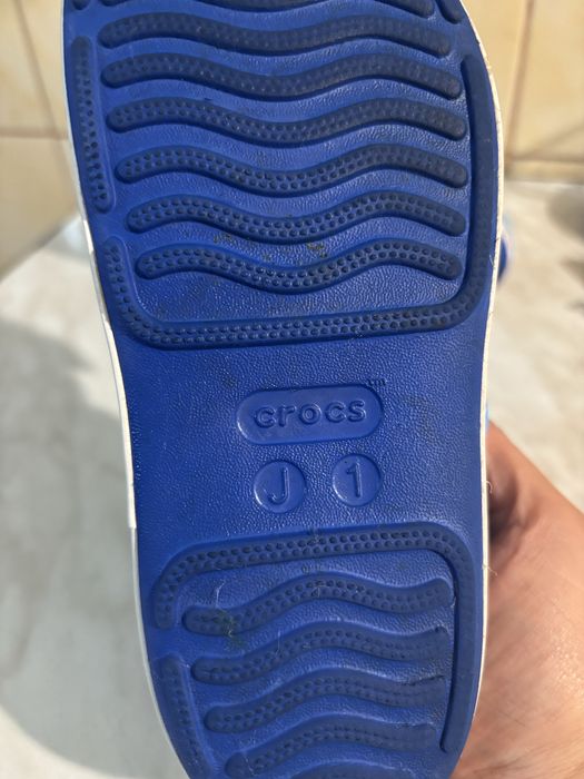 Crocs J1 32-33 albastru