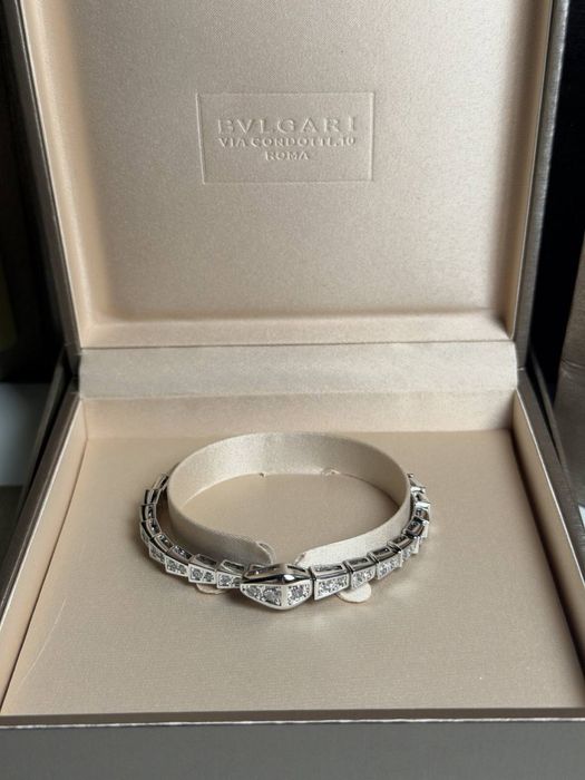 Bulgari Serpenti гривна