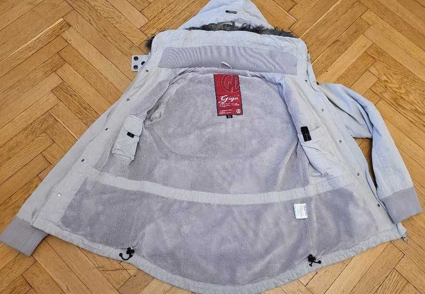 Geaca de iarna mar M gri deschis