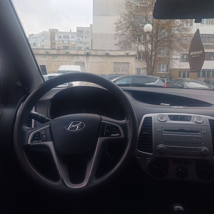 Hyundai i20 продава се
