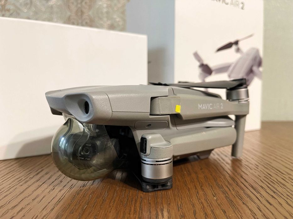Квадрокоптер дрон Мавик Эир 2 (DJI Mavic AIR2)
