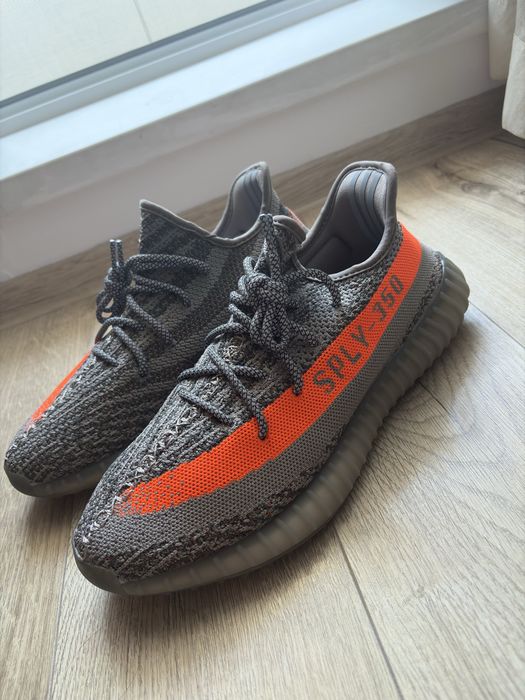 Adidasi Yeezy 350 boost V2 Beluga