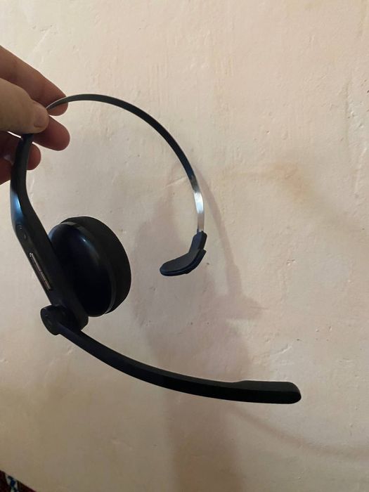 Naushnik Edifier c200