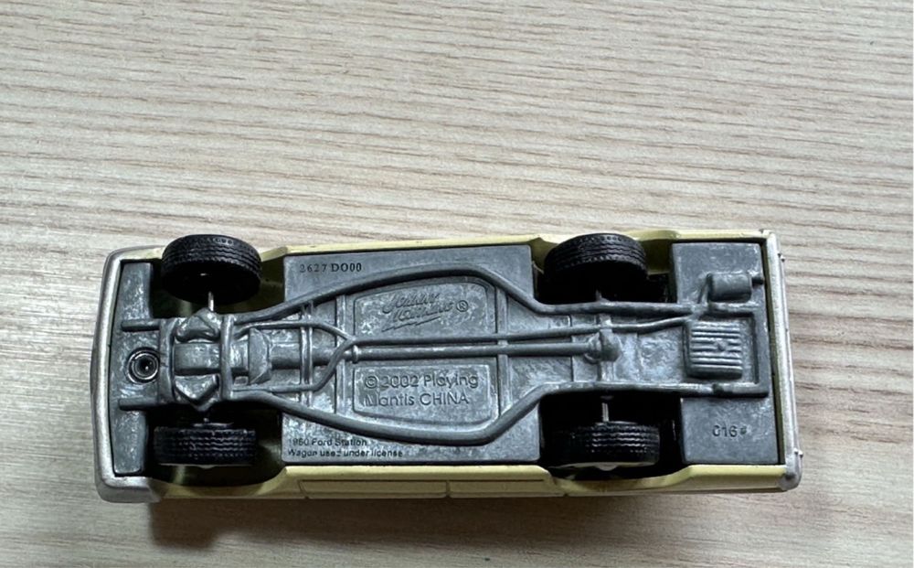 Machete auto 1/60 Johnny Lighting