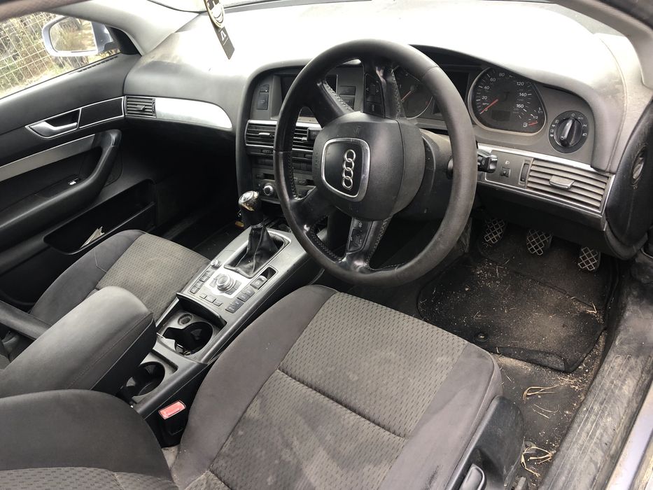 Vind sau dezmembrez Audi A6