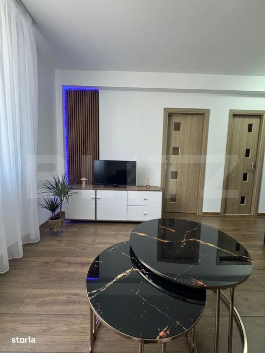 Apartament o camera, 30 mp, parcare, zona Cetatii — fotografia 1
