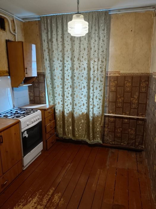 Продам полуторку в Жилянке