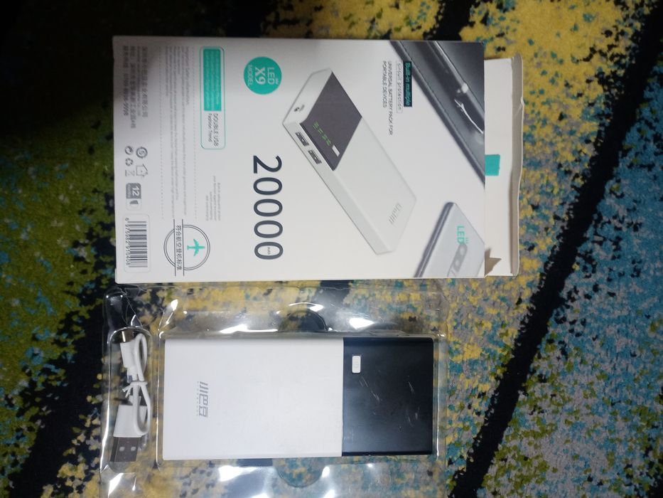 Външна батерия с голям капацитет