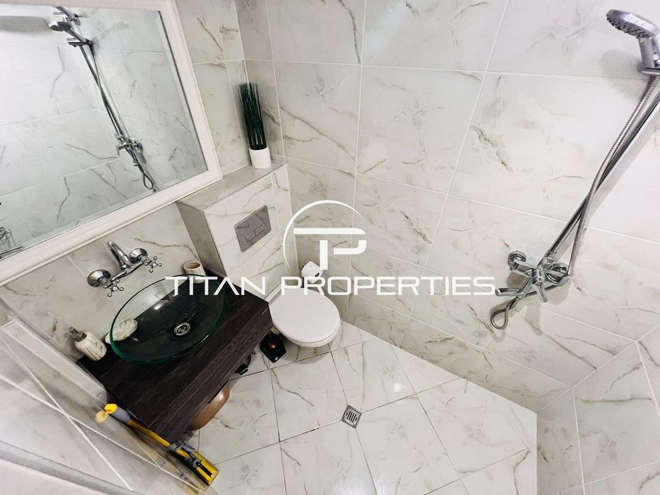 Дава се под наем Едностаен апартамент в Бургас, Център - 45 кв.м за 400 € - Снимка #9