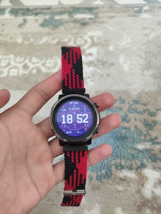 Фитнес часы Amazfit Stratos 3