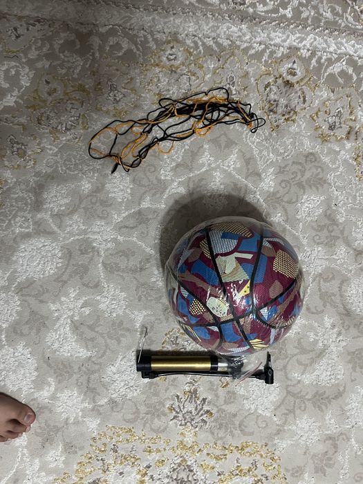 Баскетбольный мяч