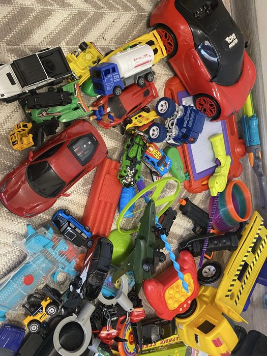 Игрушки 500 тенге