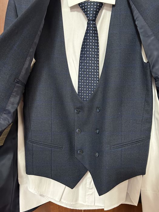 Продам костюм 20000