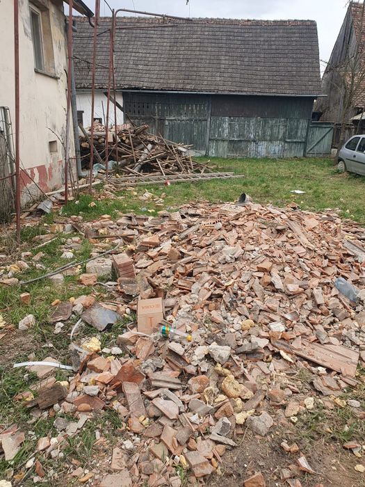 Servici complete debarasari