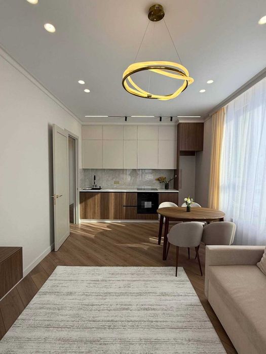 Сдаю срочно новую 3-ком квартиру Рядом Хумо Арена  3/7/10 А3