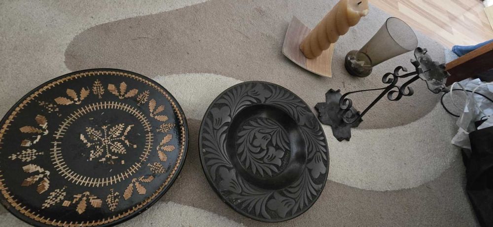 Разпродажба на сувенири с различни тематики