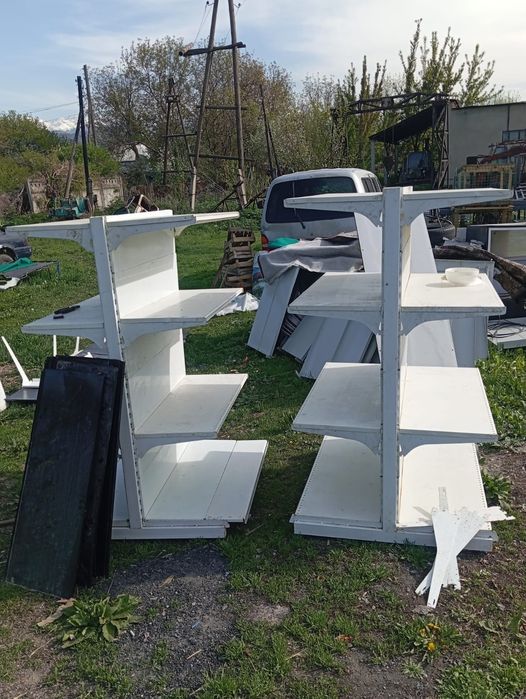 Полки витрина для магазина