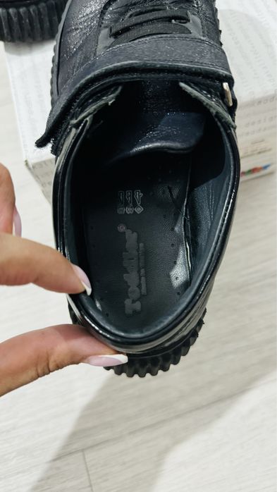 Обувь для школы