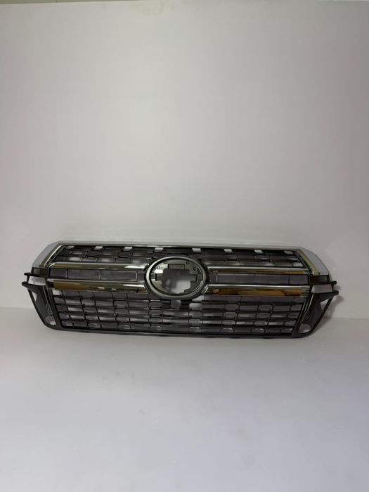 Решетка Land Cruiser 200
