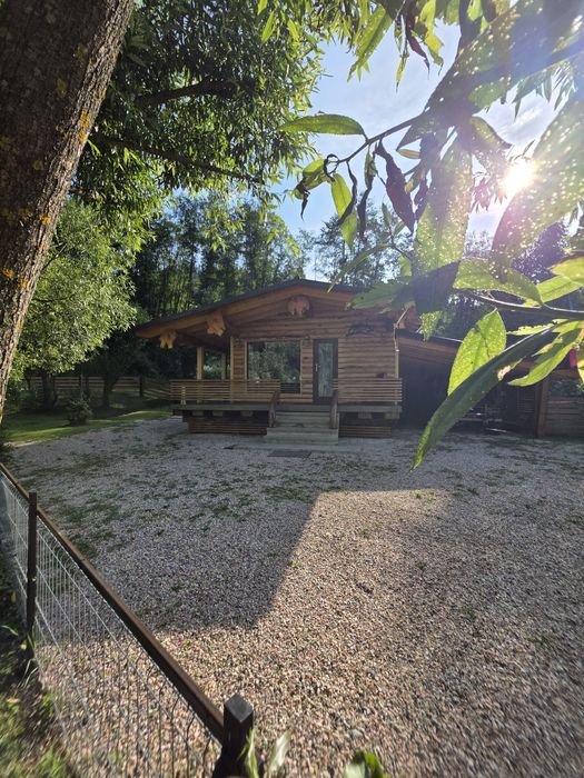 Cazare Vatra Dornei.Cabană  2 pers(sau familie 2 copii).