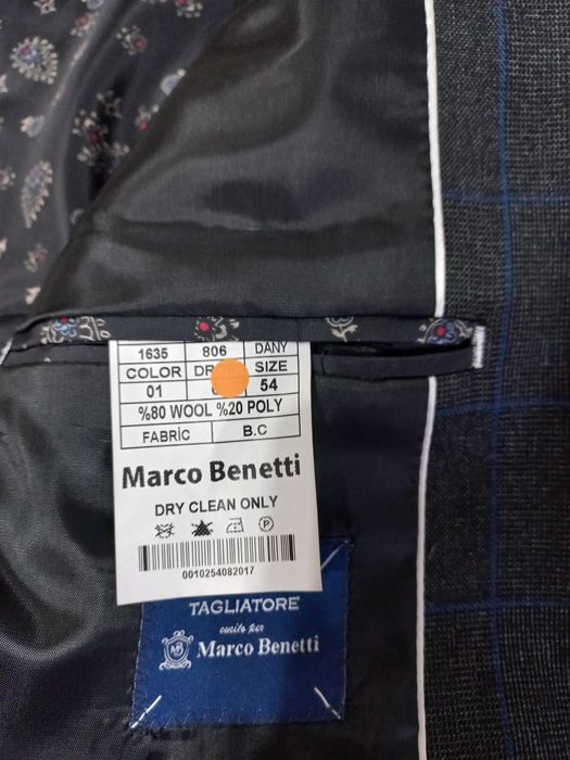 Пиджак,новый, отличный