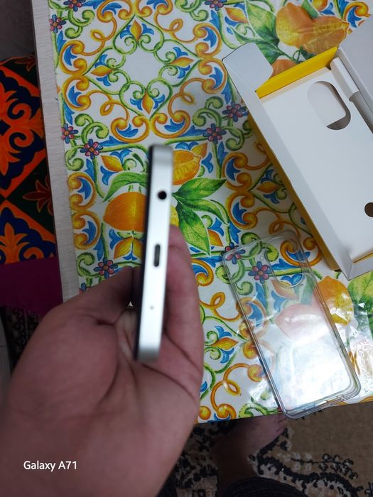 Poco C71 64гигабайт