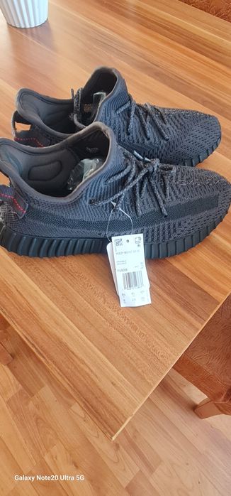 Adidas Yeezy Boost 350 V2 Black