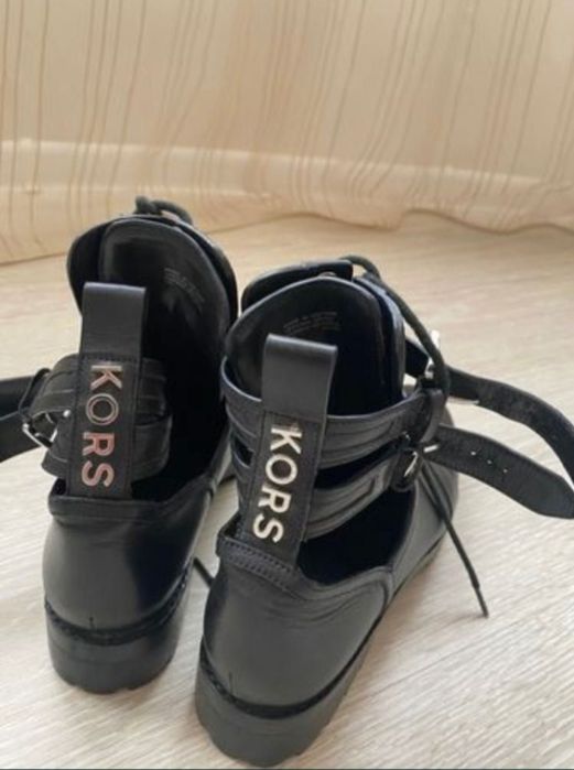 Дамски боти от естествена кожа Michael kors