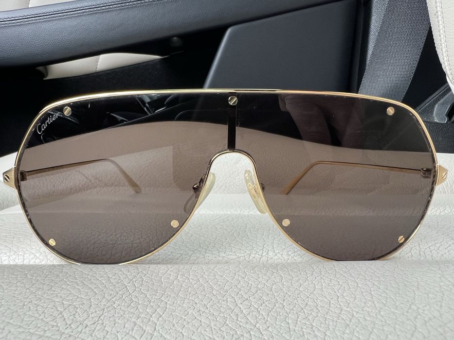 Cartier ocheleri de soare