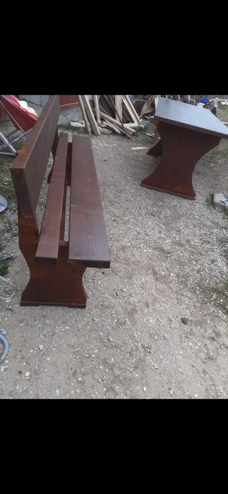 Masă, Bănci , Scaune fac la comanda orice dimensiune din lemn masiv!