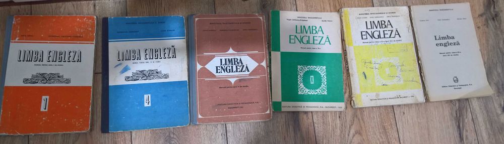Lot Manuale vechi limba engleza