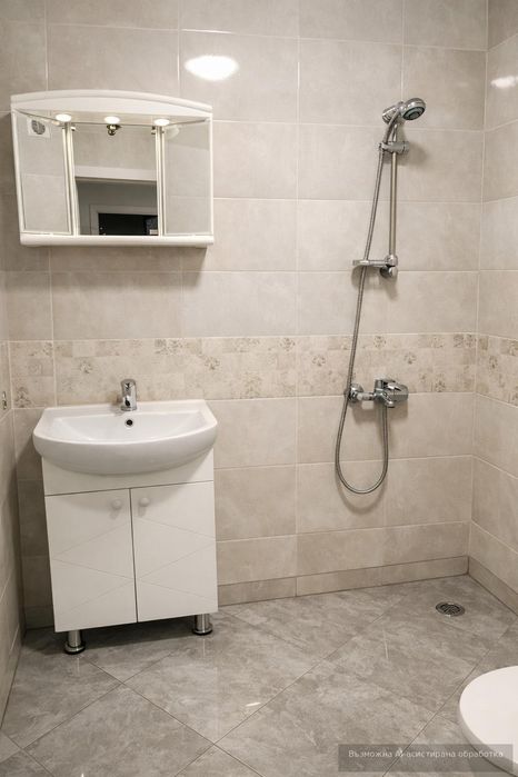 С паркомясто! Двустаен апартамент под наем в жк. Остромила