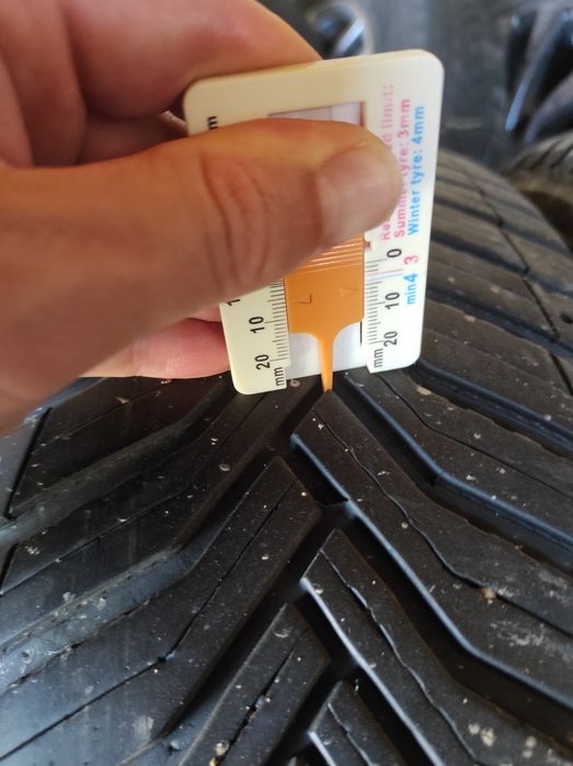215/65/16 Michelin