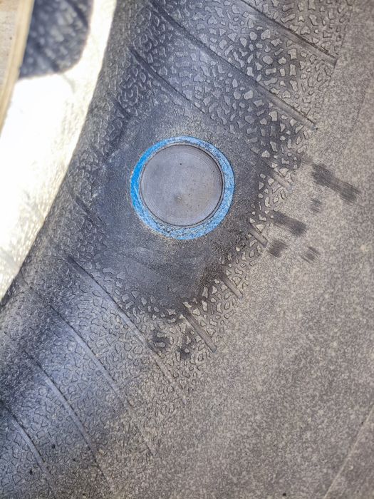 Принимаем б/у Шины Любых размеров