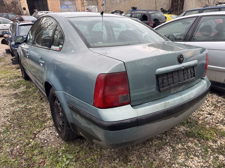 Vw Passat b5 1.9tdi 110hp 1998г На Части