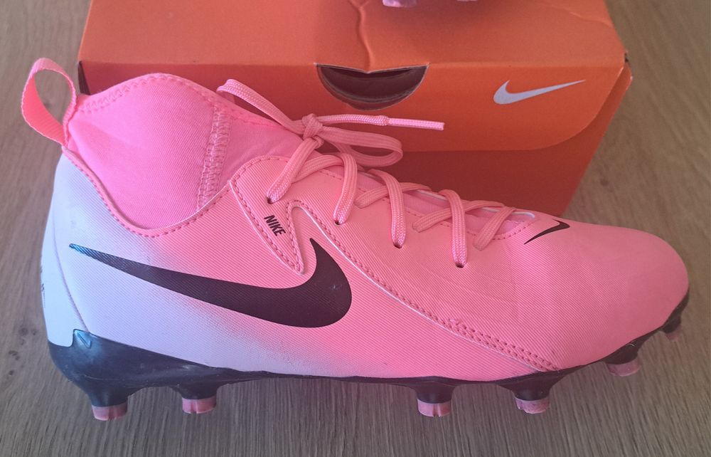 Бутонки nike phantom luna 36