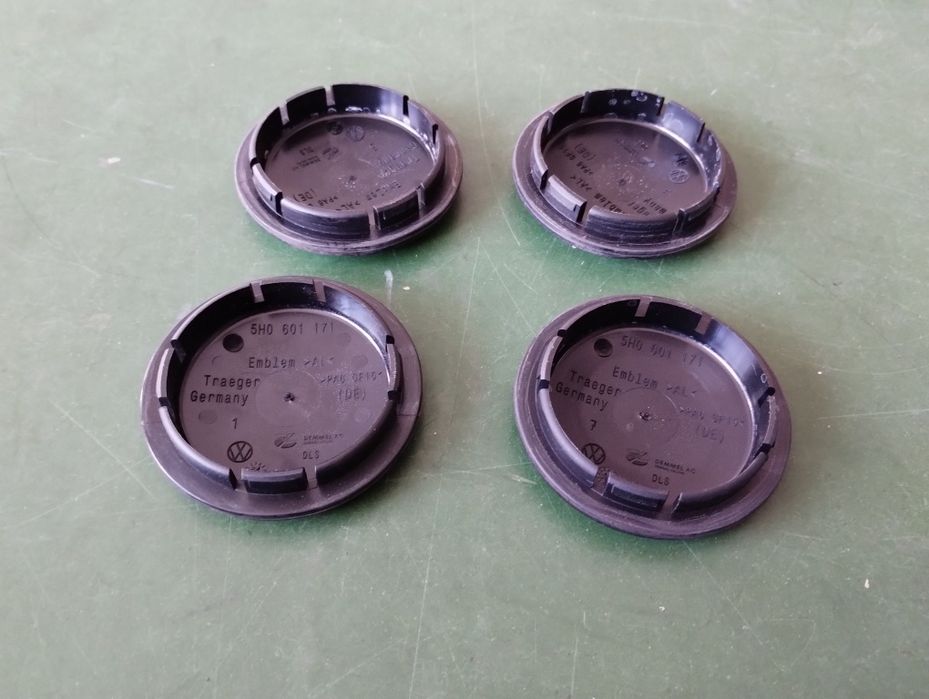 Capace pt jante Originale Vw Golf 8 Passat Tiguan 5H0 diametru 66 mm