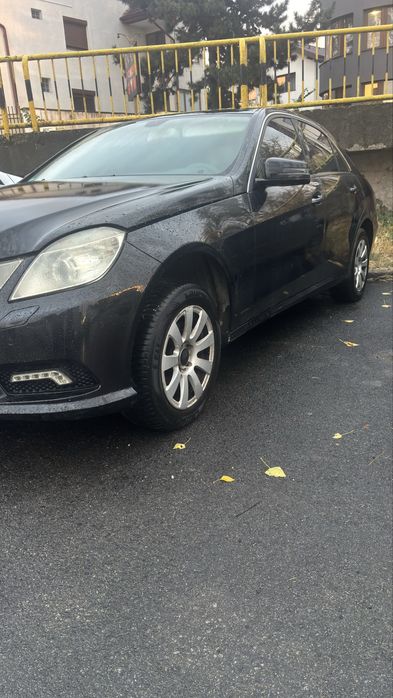 MERCEDES-BENZ E-Class 2009 — imagine 4