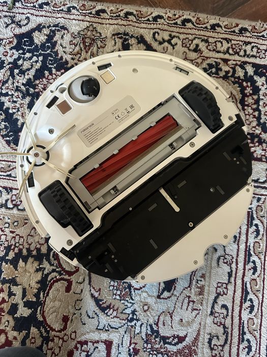Продам робот пылесос ROBOROCK S7