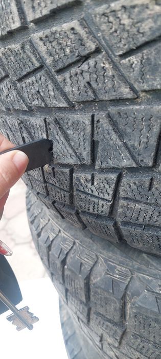 Шины Blizak зимние