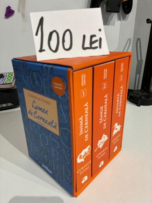 Carti pentru adolescenti