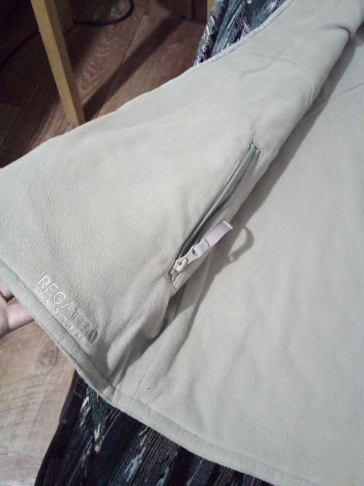 Жилетка теплая двусторонняя