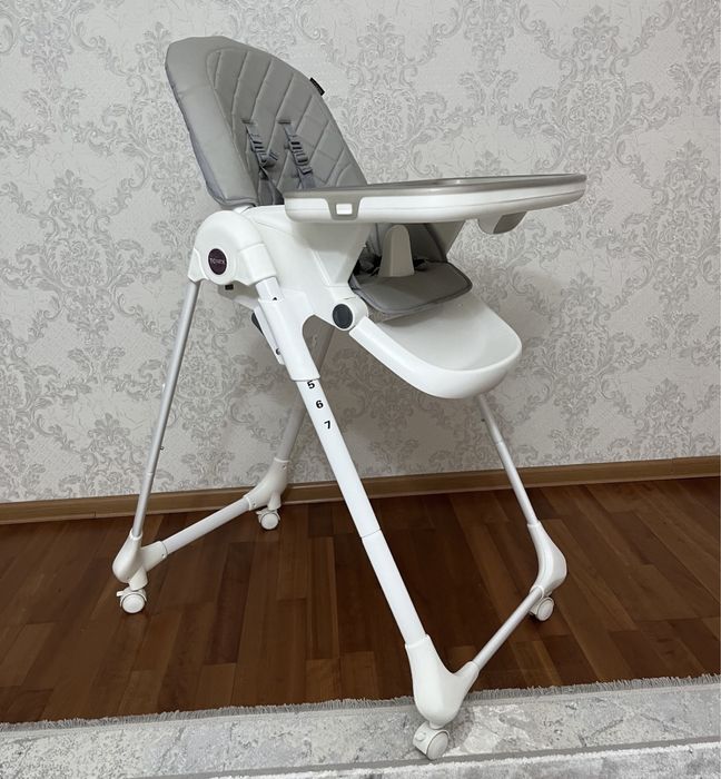 Стульчик-шезлонг для кормления Tomix (томикс)