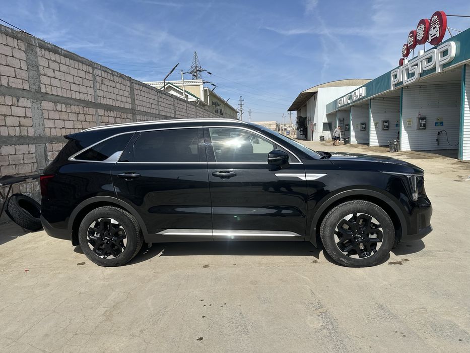 Автомобиль Киа Соренто