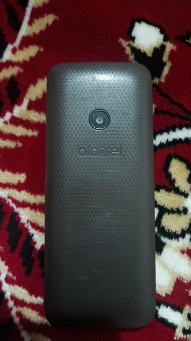 Super oferta telefon Alcatel+baterie externa tot la 100lei