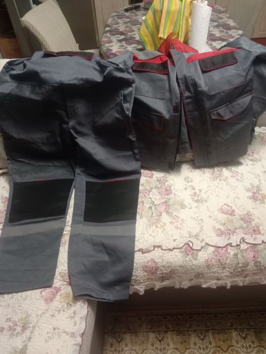 Продается спец. одежда новая 52 - 54