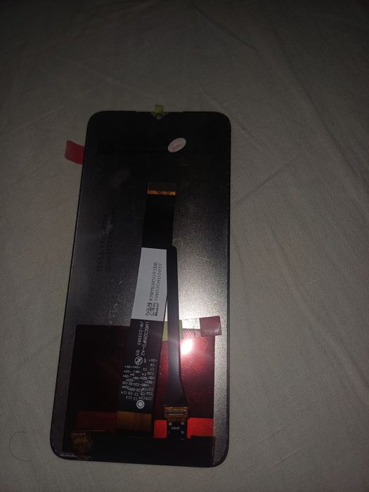 Продам экран на телефон