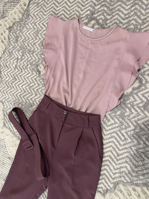 кофта брюки размер С М отдам за 150 тыс