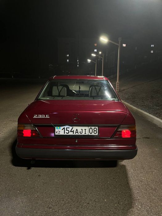Mercedes Benz в отличном состоянии