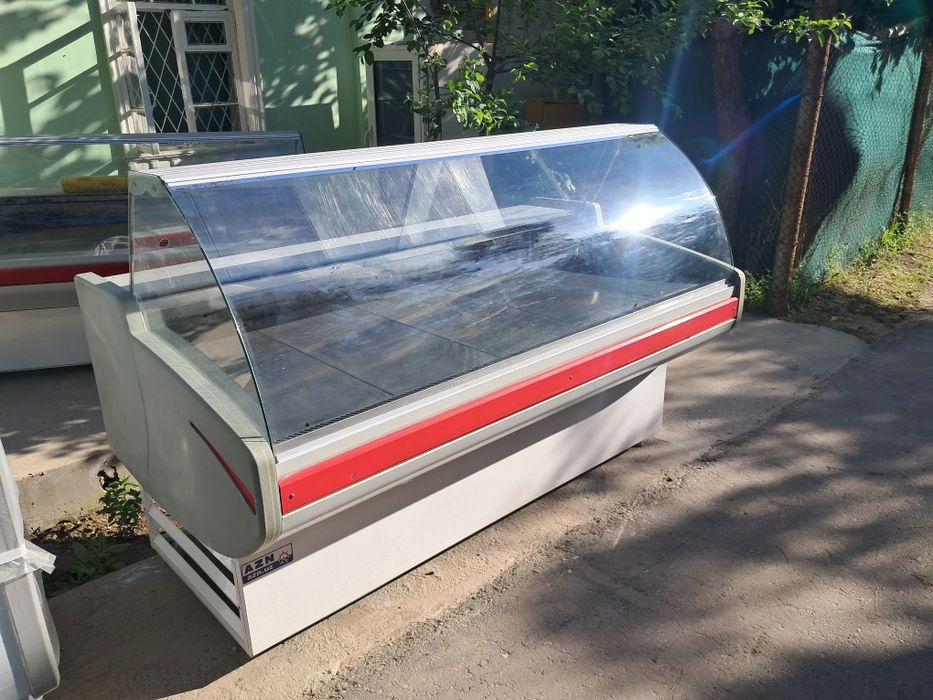 Азн витрина сотилади